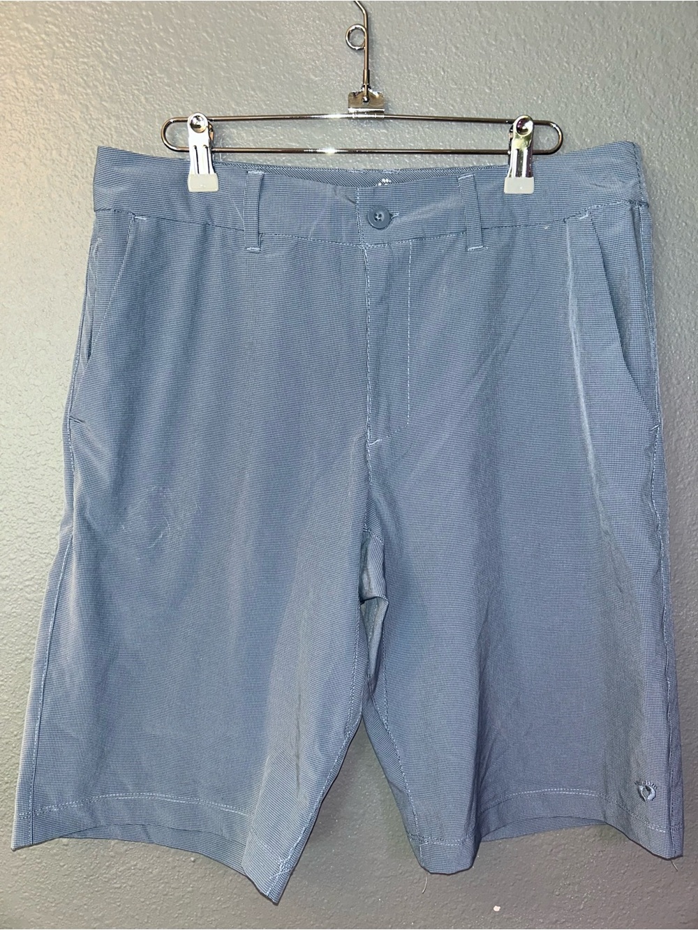 Hang Ten Men's Light Blue Flat Front Shorts